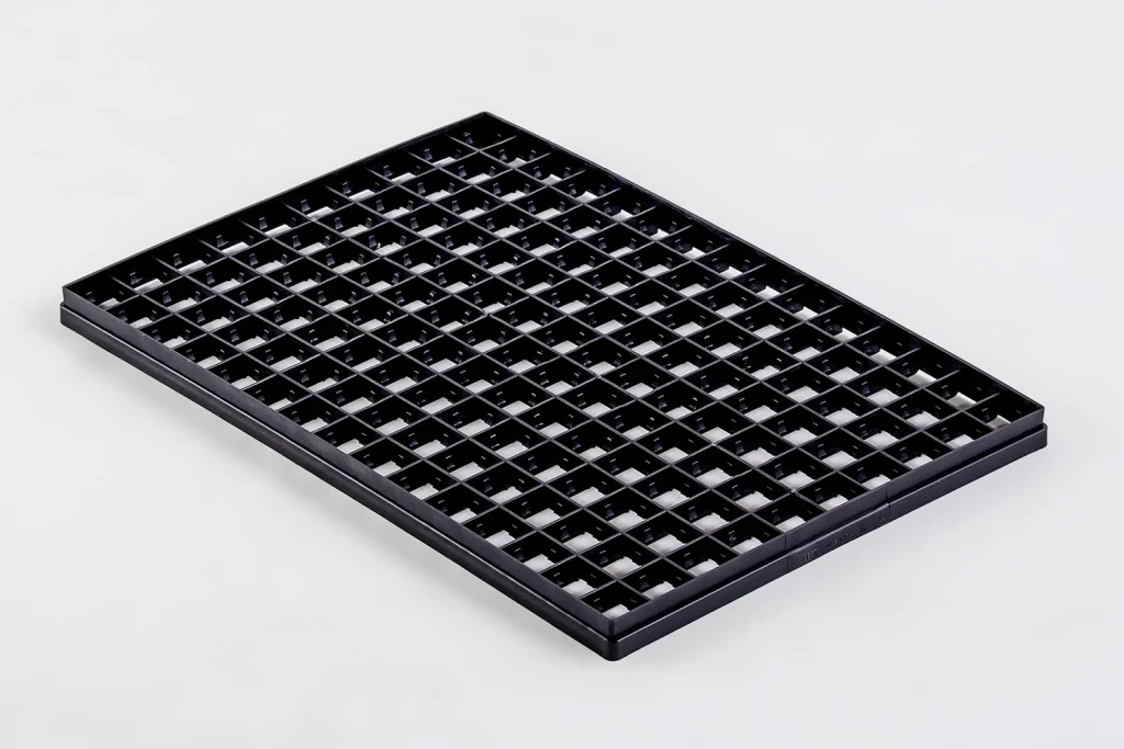 Setter Tray | Best Poultry Technology